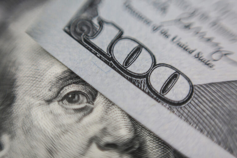 Dólar blue, dólar hoy: a cuánto cotizan el viernes 31 de enero de 2025