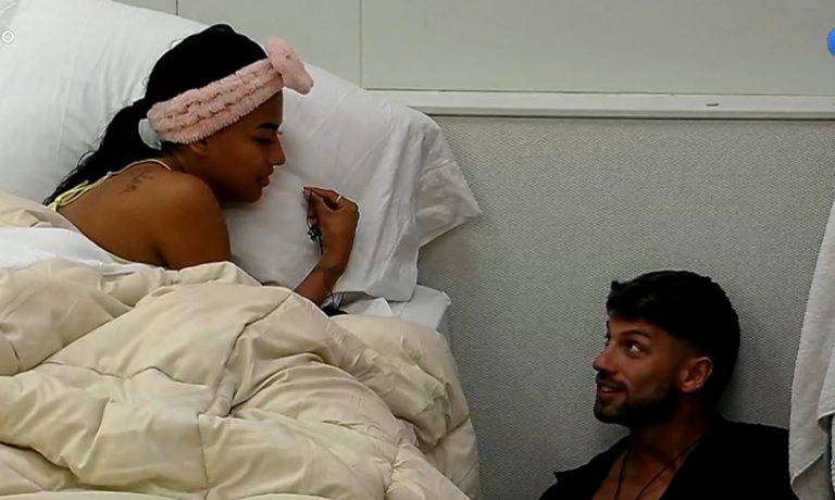 La escena de celos que Luz de Gran Hermano le hizo a Santiago por su beso con Martina