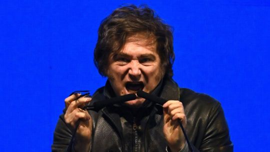 Sin su hermana Karina, Javier Milei viaja a Los Ángeles para reunirse con inversionistas y empresarios